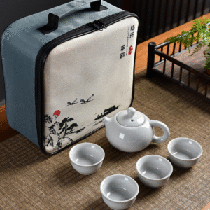 Moonlight White Kiln Pot with 4 Cups + Tea Bag