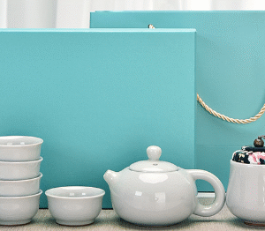 Moonlight White Kiln - One Pot, Six Cups, One Canister + Gift Bag Set