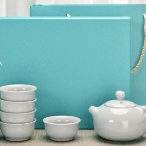 Moonlight white kiln, one pot, six cups + gift bag