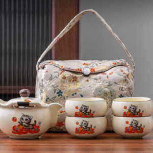 Persimmon Cat Ruyi Jug 1 Pot 4 Cups Yellow Storage Bag